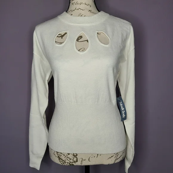 Modcloth White Keyhole Sweater - Picture 3 of 8